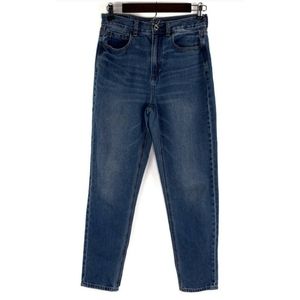 American Eagle Mom Jeans